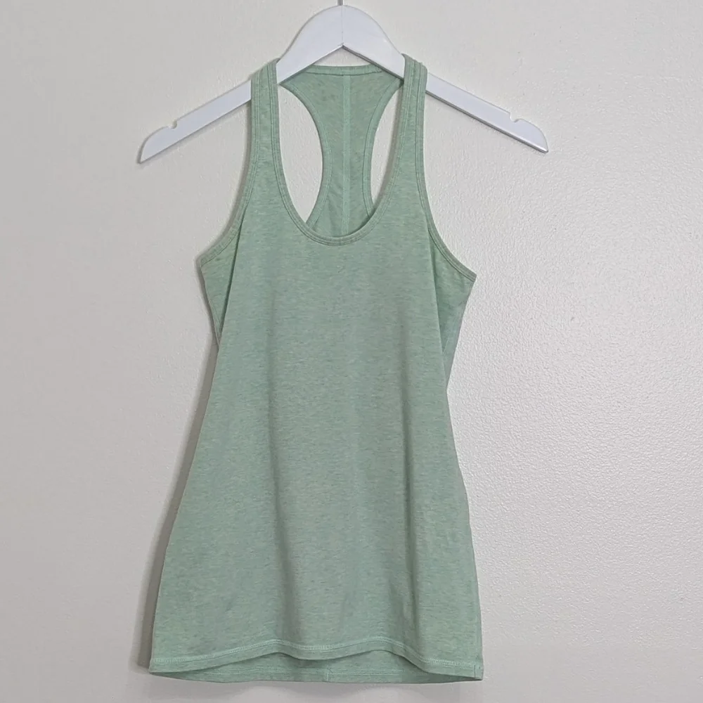 Lululemon Tank Small Green Wunderlust 2013 Racerback Cinched